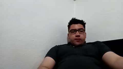 Snapshot of _leclerc_ chatting on 8, 2, 2025 _leclerc_ online show from 8, 2, 2025