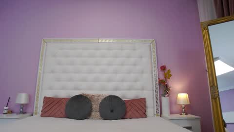 Lena Paul online show from 23, 12, 2025