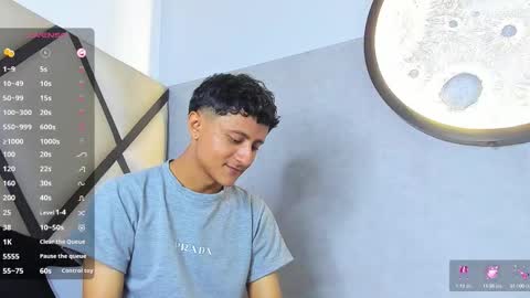 _leohot_ online show from 23, 9, 2025