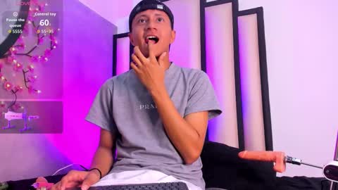 _leohot_ online show from 18, 10, 2025