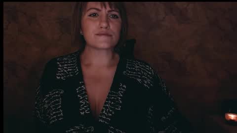 Snapshot of _letty_ chatting on 8, 11, 2025 Letty online show from 8, 11, 2025