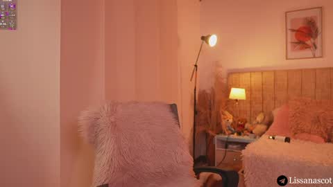Snapshot of _lissana_scott chatting on 19, 4, 2026 Lissana online show from 19, 4, 2026