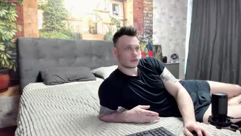 Snapshot of _litteangie_ chatting on 3, 5, 2026 _litteangie_ online show from 3, 5, 2026