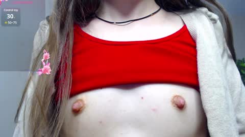 Snapshot of _little_misss chatting on 25, 12, 2024 Mila online show from 25, 12, 2024