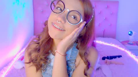 Sofia 3 online show from 5, 1, 2025