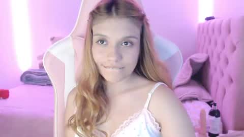 Sofia 3 online show from 18, 6, 2026