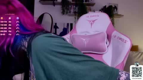 Snapshot of _lollyshy_ chatting on 13, 9, 2025 Lolly online show from 13, 9, 2025