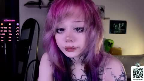 Snapshot of _lollyshy_ chatting on 23, 9, 2025 Lolly online show from 23, 9, 2025