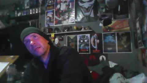 That guy online show from 8, 4, 2026