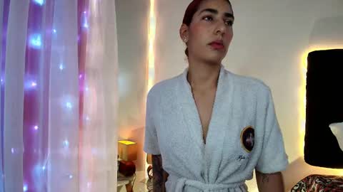 Lorrayne online show from 28, 3, 2026