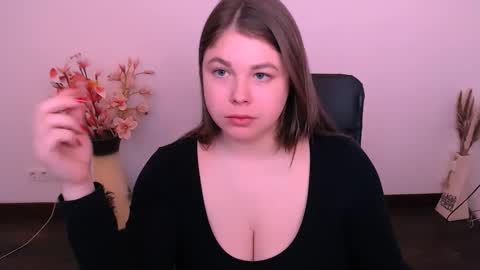 Snapshot of _lovely_mary chatting on 12, 10, 2025 Mary online show from 12, 10, 2025