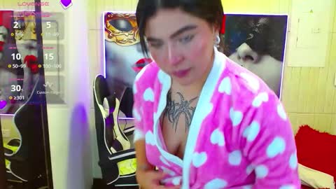 luna torres online show from 5, 12, 2025