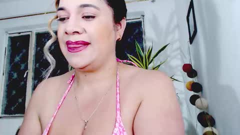 _lunagold_ online show from 9, 3, 2026