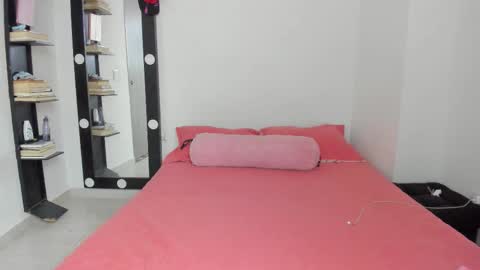 Snapshot of _lunapetite chatting on 20, 11, 2025 Luna online show from 20, 11, 2025