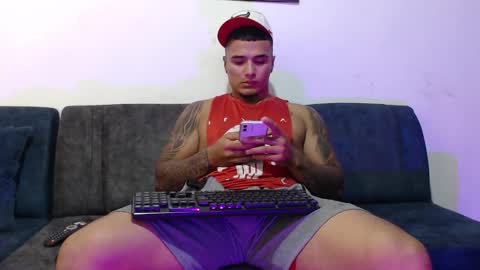 Snapshot of _luxury_23 chatting on 26, 11, 2025 STIVEN online show from 26, 11, 2025