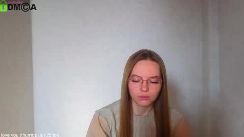 Welcome guys  Pleasure to see you all here  My name is Lysafeta and MichaelaTip menu is active Private is open  online show from 4, 3, 2026