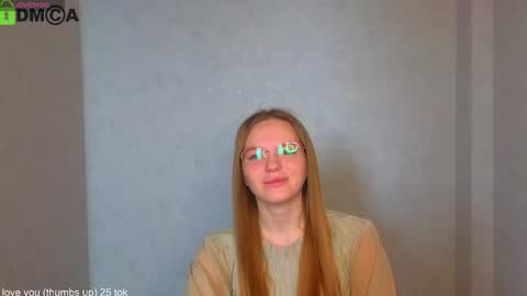 Welcome guys  Pleasure to see you all here  My name is Lysafeta and MichaelaTip menu is active Private is open  online show from 11, 3, 2026