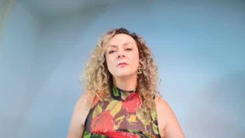 Lady Chanel online show from 17, 12, 2025