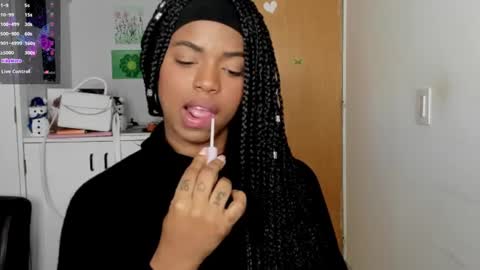 MARCELA online show from 5, 1, 2025