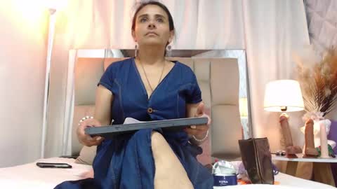 Snapshot of _marcela__ chatting on 29, 1, 2025 _marcela__ online show from 29, 1, 2025