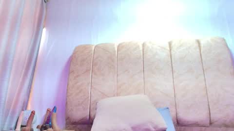 Snapshot of _marcela__ chatting on 3, 10, 2025 _marcela__ online show from 3, 10, 2025