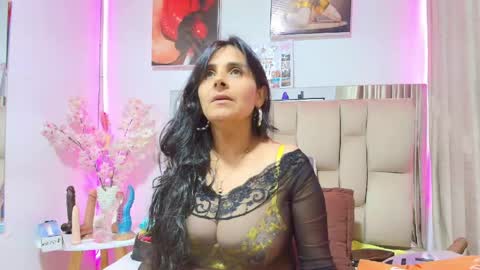 _marcela__ online show from 20, 5, 2026