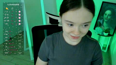 Snapshot of _margoqueen_ chatting on 4, 12, 2024 Margo online show from 4, 12, 2024