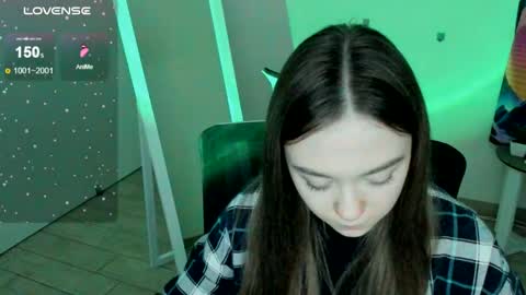 Snapshot of _margoqueen_ chatting on 12, 10, 2025 Margo online show from 12, 10, 2025