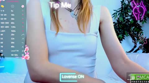 Snapshot of _mari_so chatting on 29, 3, 2026 Scarlett online show from 29, 3, 2026