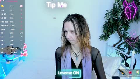 Snapshot of _mari_so chatting on 3, 4, 2026 Scarlett online show from 3, 4, 2026