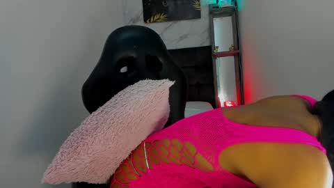 Mikoto  Alexia online show from 30, 4, 2026