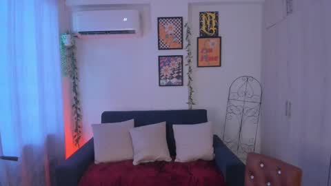 Snapshot of _marr_ chatting on 9, 10, 2025 mar online show from 9, 10, 2025