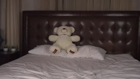 Snapshot of _marvelous_time_ chatting on 2, 2, 2025 Gwen online show from 2, 2, 2025