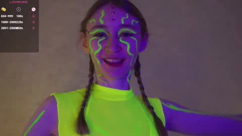 Snapshot of _marvelous_time_ chatting on 5, 10, 2025 Gwen online show from 5, 10, 2025