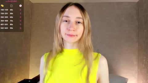 Snapshot of _marvelous_time_ chatting on 11, 10, 2025 Gwen online show from 11, 10, 2025