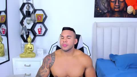 _matthew_santos_ online show from 2, 10, 2025