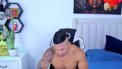 _matthew_santos_ online show from 18, 10, 2025