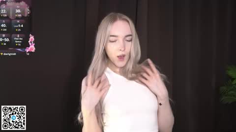 Snapshot of _medal_of_horny_ chatting on 22, 9, 2025 Elva and Kate online show from 22, 9, 2025