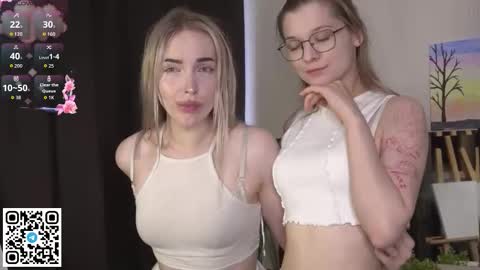 Snapshot of _medal_of_horny_ chatting on 9, 10, 2025 Elva and Kate online show from 9, 10, 2025