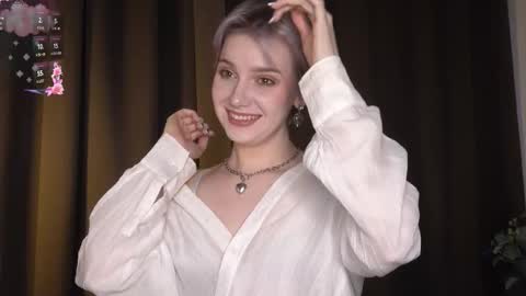 Elva and Kate  online show from 19, 12, 2025