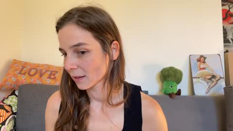 Snapshot of _meg chatting on 7, 11, 2025 Meg online show from 7, 11, 2025