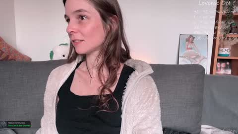 Snapshot of _meg chatting on 30, 11, 2025 Meg online show from 30, 11, 2025