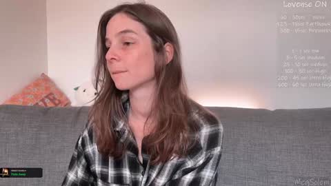 Snapshot of _meg chatting on 18, 12, 2025 Meg online show from 18, 12, 2025