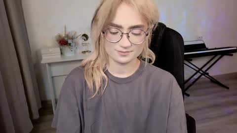Snapshot of _meow_neko_ chatting on 1, 5, 2026 _meow_neko_ online show from 1, 5, 2026