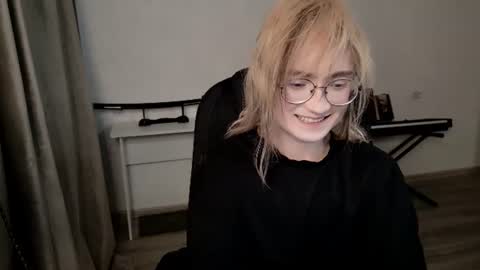 _meow_neko_ online show from 9, 8, 2026