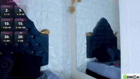 _mia_milf_ online show from 13, 5, 2026