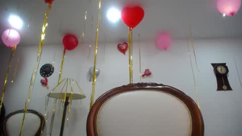  Mia  online show from 12, 2, 2025