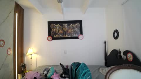  Mia  online show from 8, 1, 2026