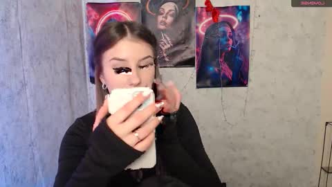 Mia online show from 16, 1, 2026