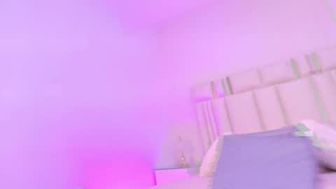 Mia  online show from 21, 2, 2026